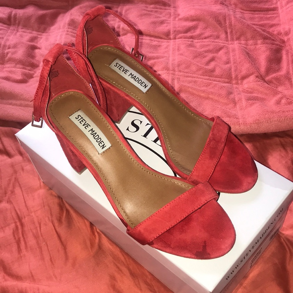 Steve Madden red heels!!!